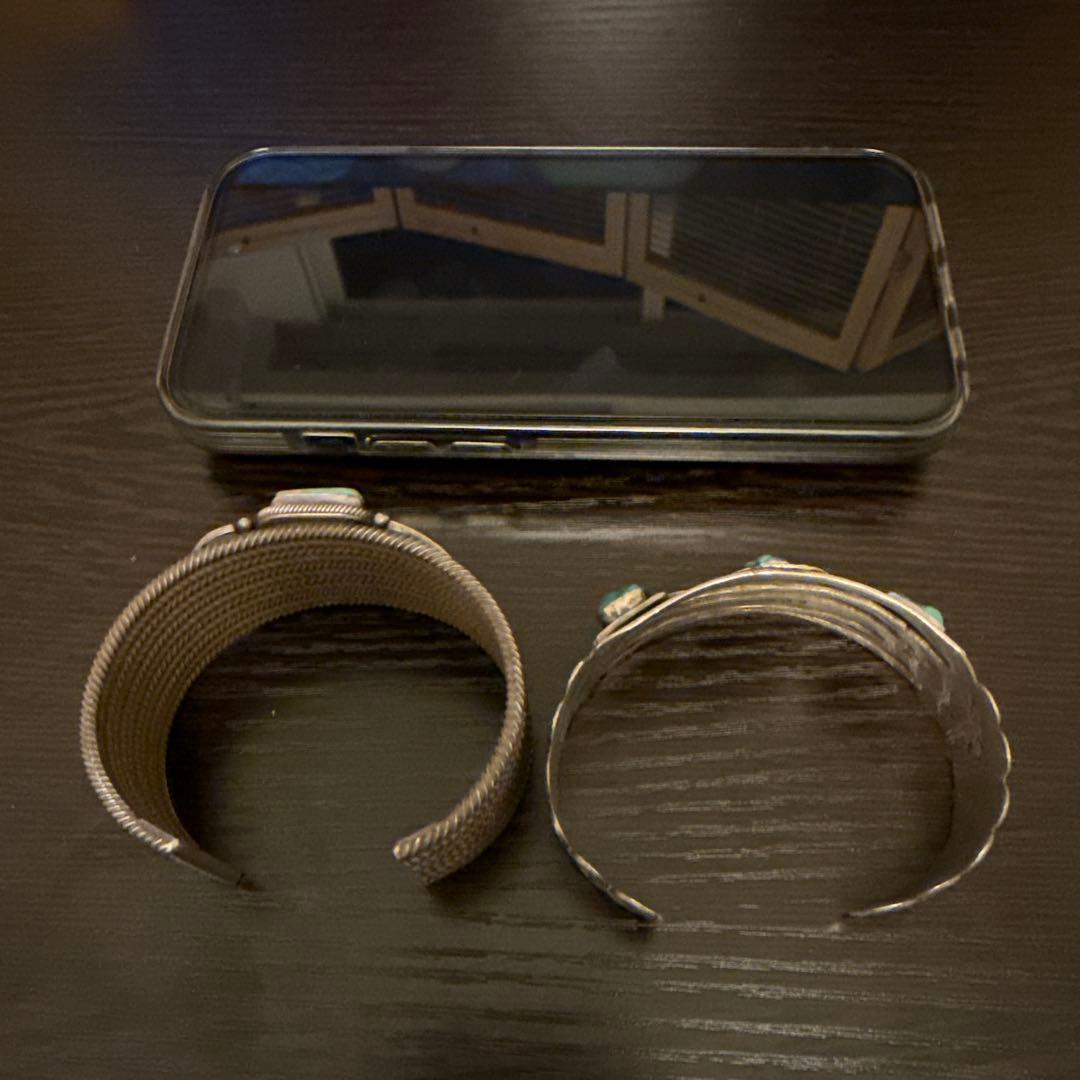 ナバホ族 インディアンジュエリー バングル セット - メルカリ