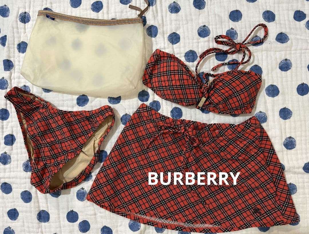 BURBERRY】セパレート水着セット - メルカリ