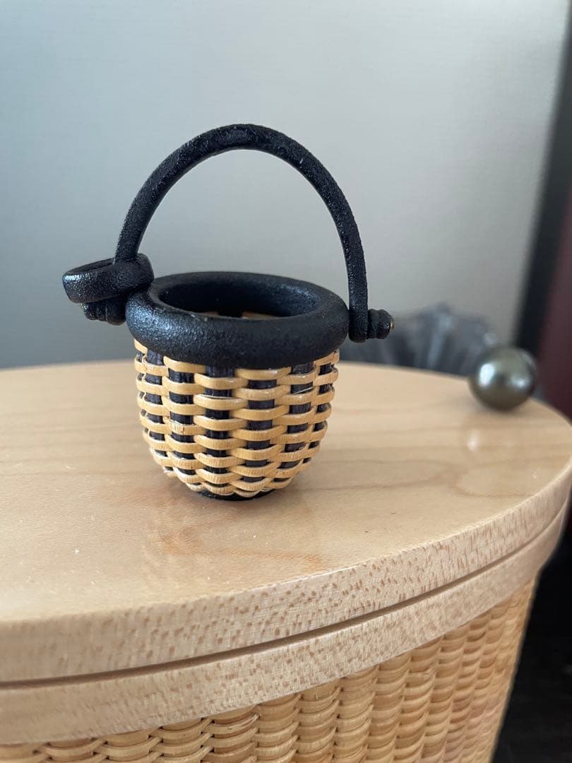 ナンタケットバスケット・1inch 黒檀 蓋付きミニナンタケットバスケット（黒檀）1インチ ペンダントトップ