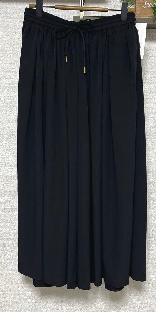 ヤマダヤ ACUTA スカートパンツ 新品未使用品 - メルカリ