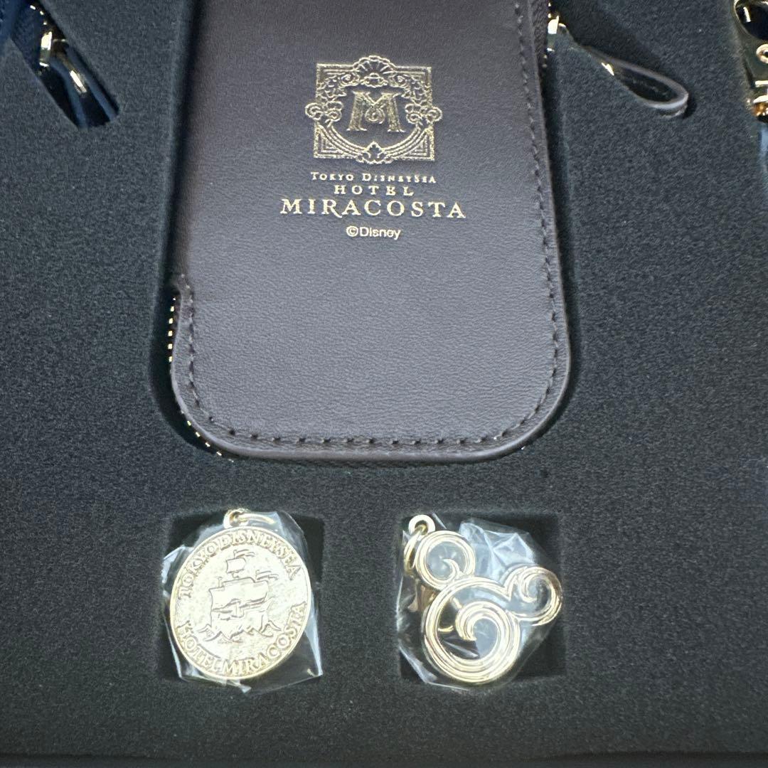ディズニーシー ミラコスタホテル スウィートルーム 宿泊者特典 本革