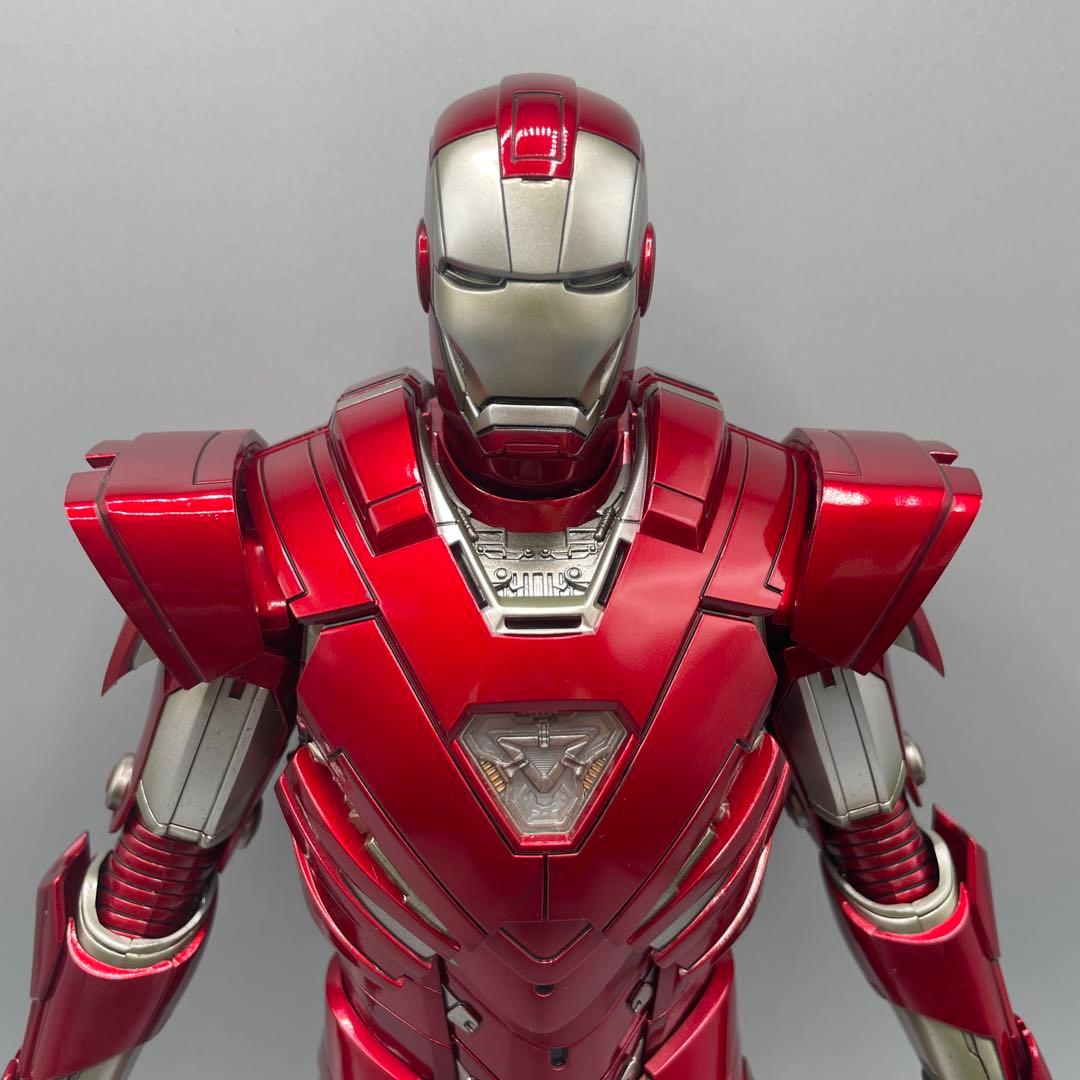 トイサピエンス限定 1/6 アイアンマン・マーク33 シルバー