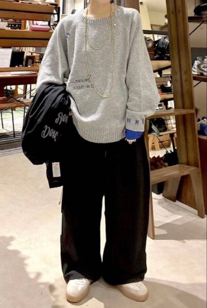 土日お値下げ】misayo 配色ドルプルオーバー