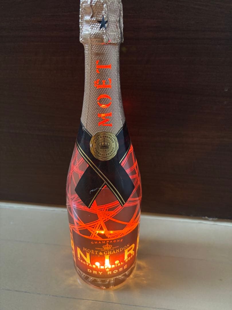 MOËT & CHANDON N.I.R. Nectar Imperial ロゼ Moet & Chandon Nectar Imperial Rosé – InternetWines.com