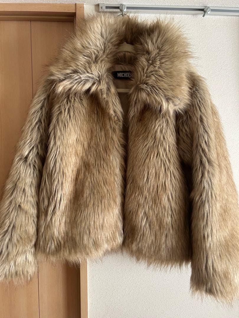 MICHIXSLY ベージュファーショートジャケット