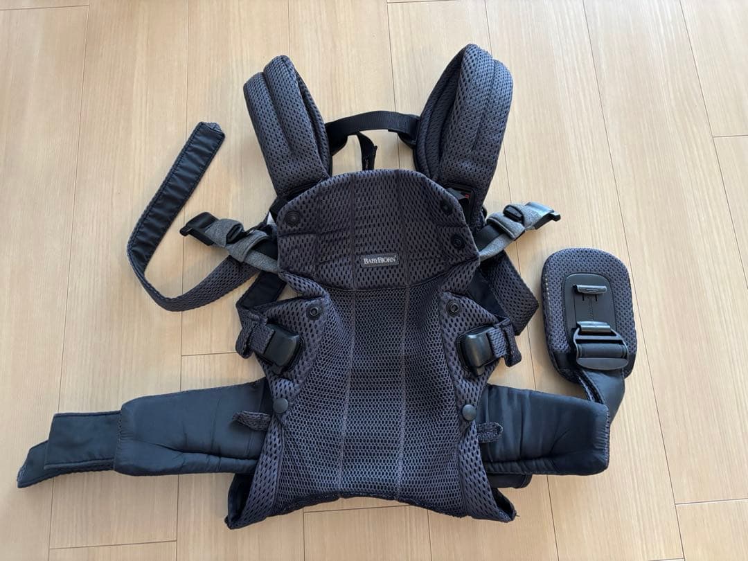 ベビービョルン 抱っこ紐 HARMONY 公式】ベビーキャリア HARMONY｜ベビービョルンの抱っこ紐 | BabyBjörn