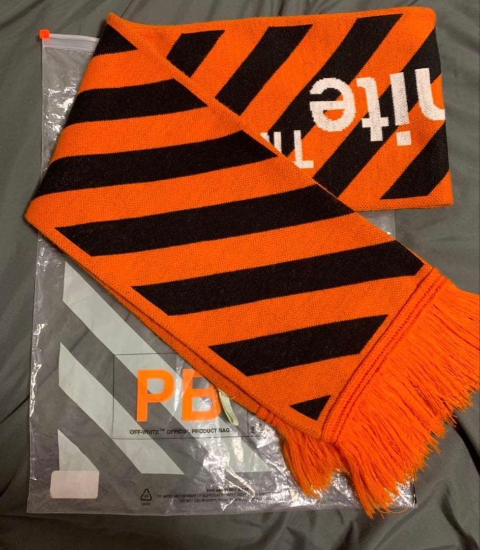 OFF WHITEマフラー オレンジ ユニセックス - メルカリ