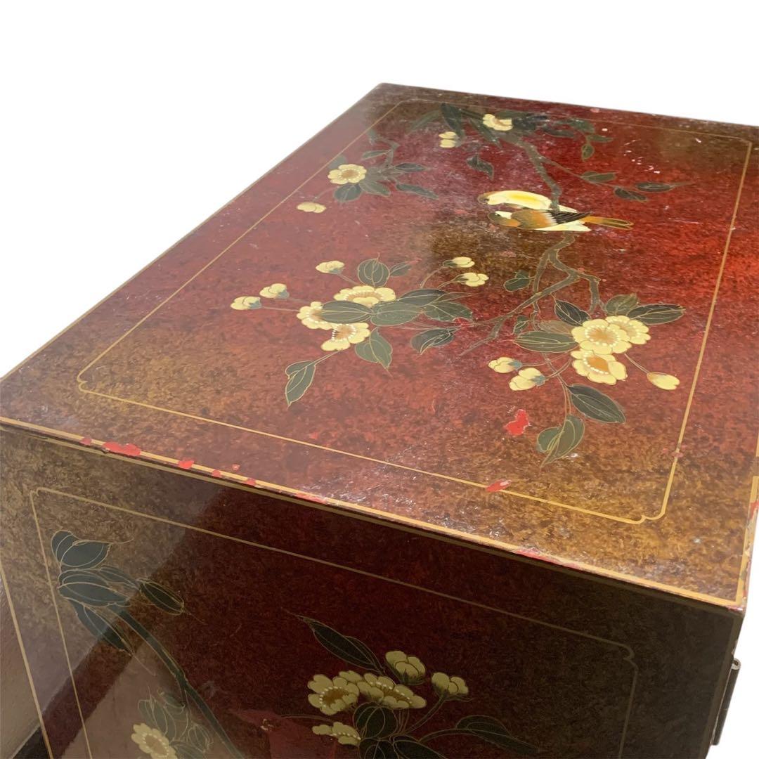 赤色の花と鳥の装飾タンス 希少 中国 チェスト 箪笥 花鳥 骨董