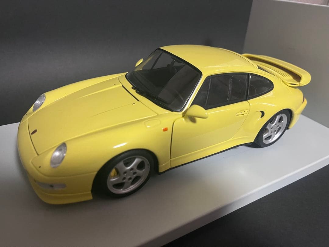 UT Models Porsche turbo S イエロー 1:18 絶版 UT 絶版 www.cosaga.com