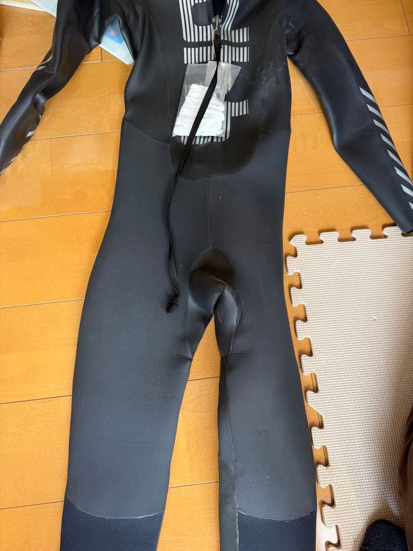 dhb ブラック ウェットスーツ dhb ウェットスーツ メンズ Mサイズ ブラック トライアスロン向け dhb