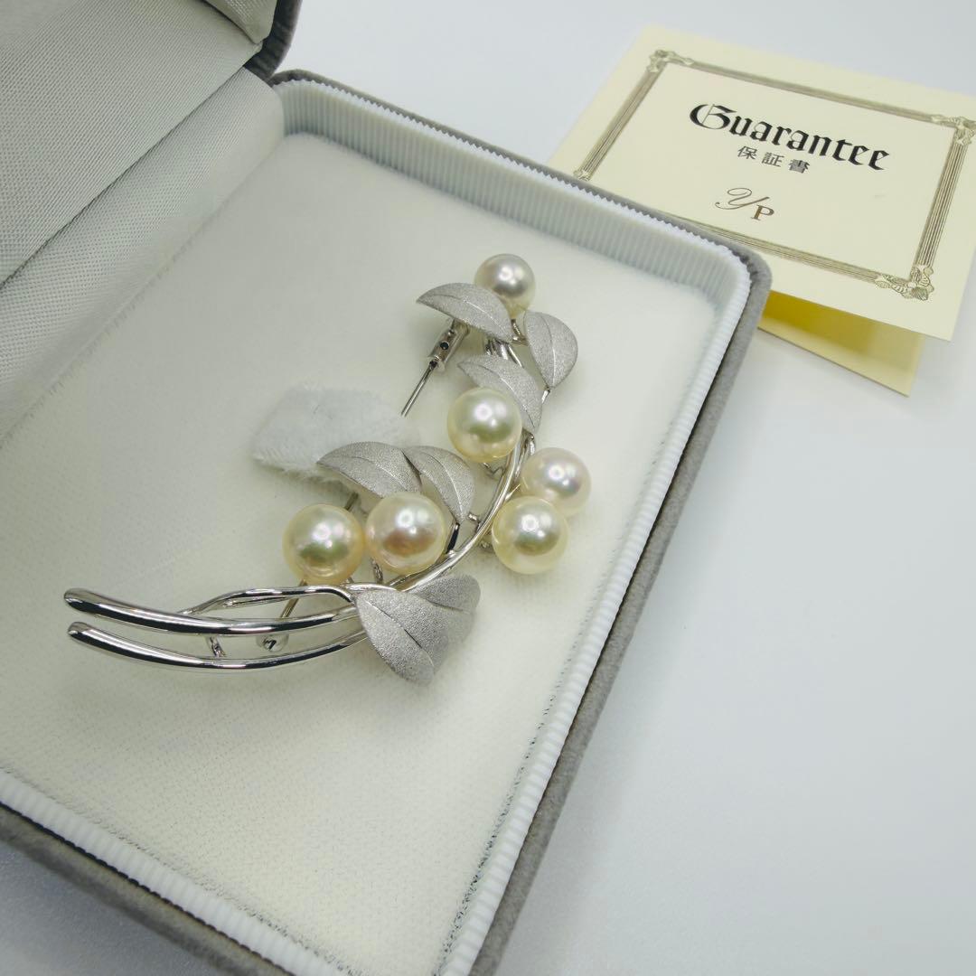 【新品】ホワイトピンク アコヤ真珠 ブローチ 8.0〜7.5mm 6珠伊勢志摩産