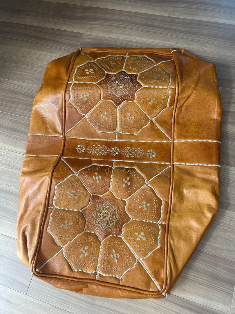 ブラウンレザー刺繍クッションカバー La deco ラ・デコ ビーズ 刺繍デザインクッションカバー ティアラ 45cm