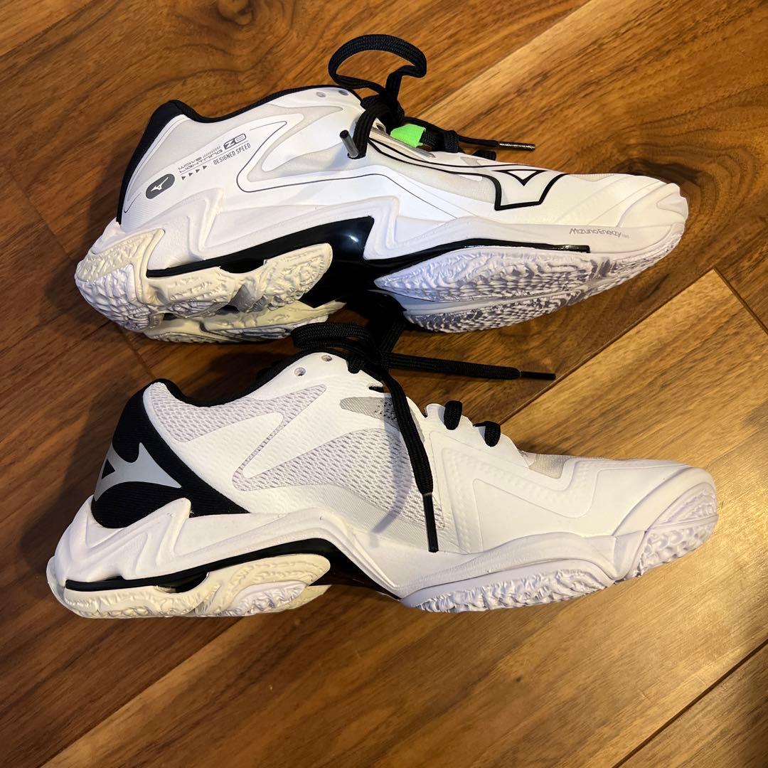 シューズ Mizuno Wave Lightning Z8 WIDE 23.0cm