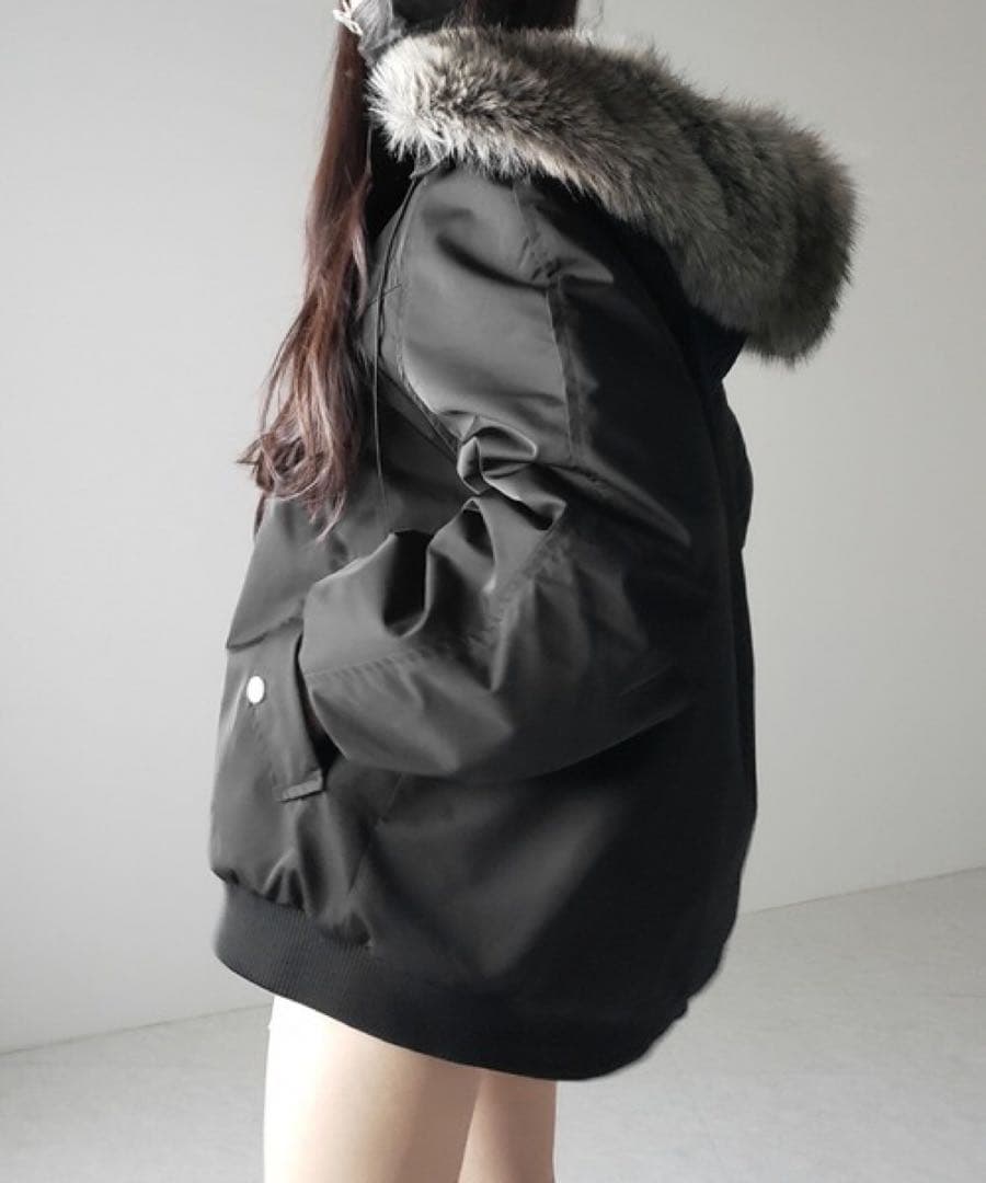 me+em select フェイクファーフーディビッグダウンジャケット - メルカリ