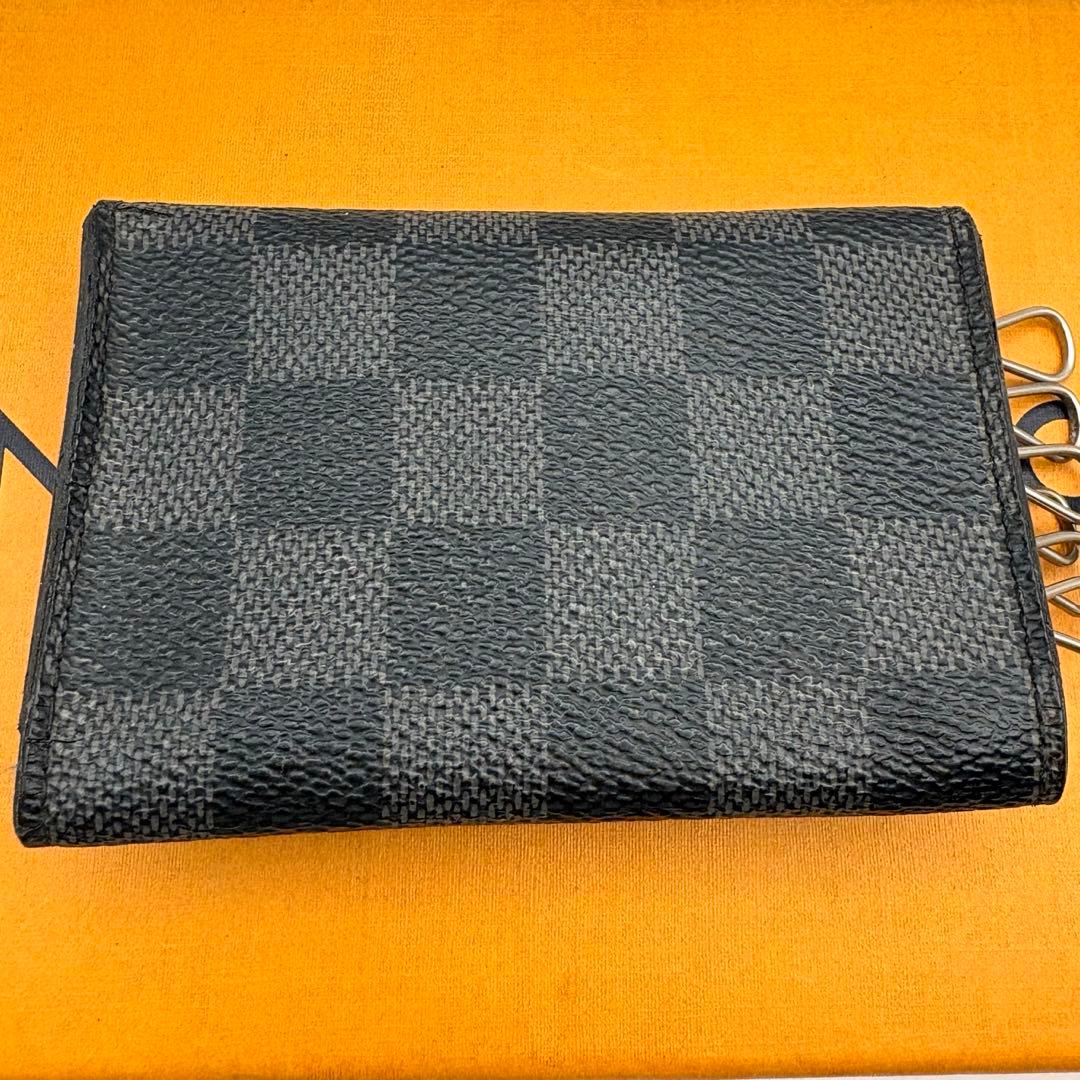 ルイヴィトン ダミエグラフィット ミュルティクレ6 キーケース 6連 黒