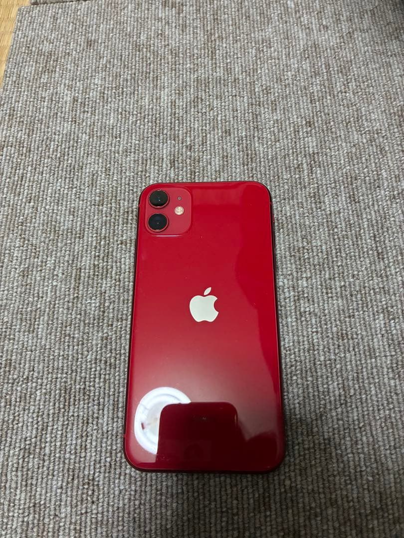 Apple iPhone 11 (PRODUCT(RED)) 本体 - メルカリ
