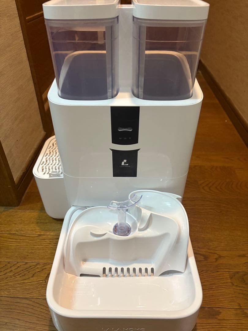 犬猫用　自動給水器 ペット用給水器　自動洗浄　殺菌　大容量 Amazon | 【獣医師推奨】猫自動給水器 ペット自動給水器 犬 猫水飲み器
