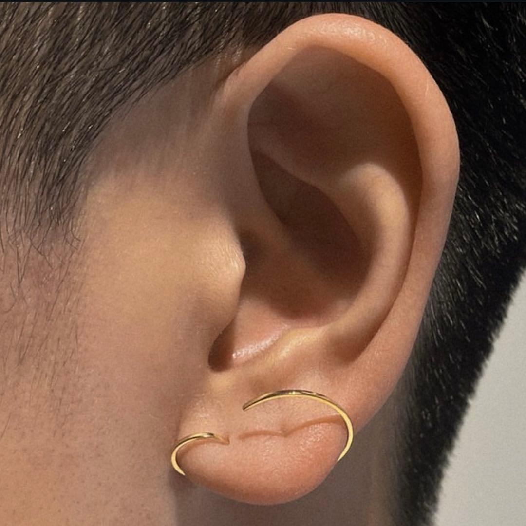 shihara S字 ピアス K18 小