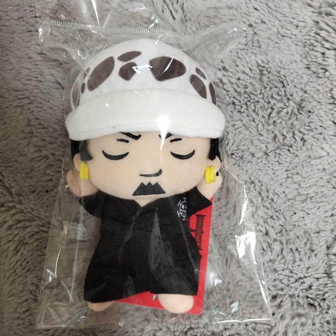 ONEPIECEトラファルガー・ロー 極楽湯コラボ ぬいぐるみ缶バッジセット