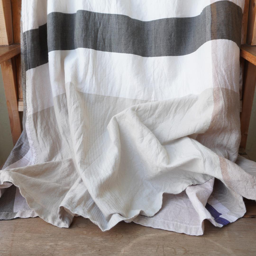 【美品】tamaki niime　ストンTショート