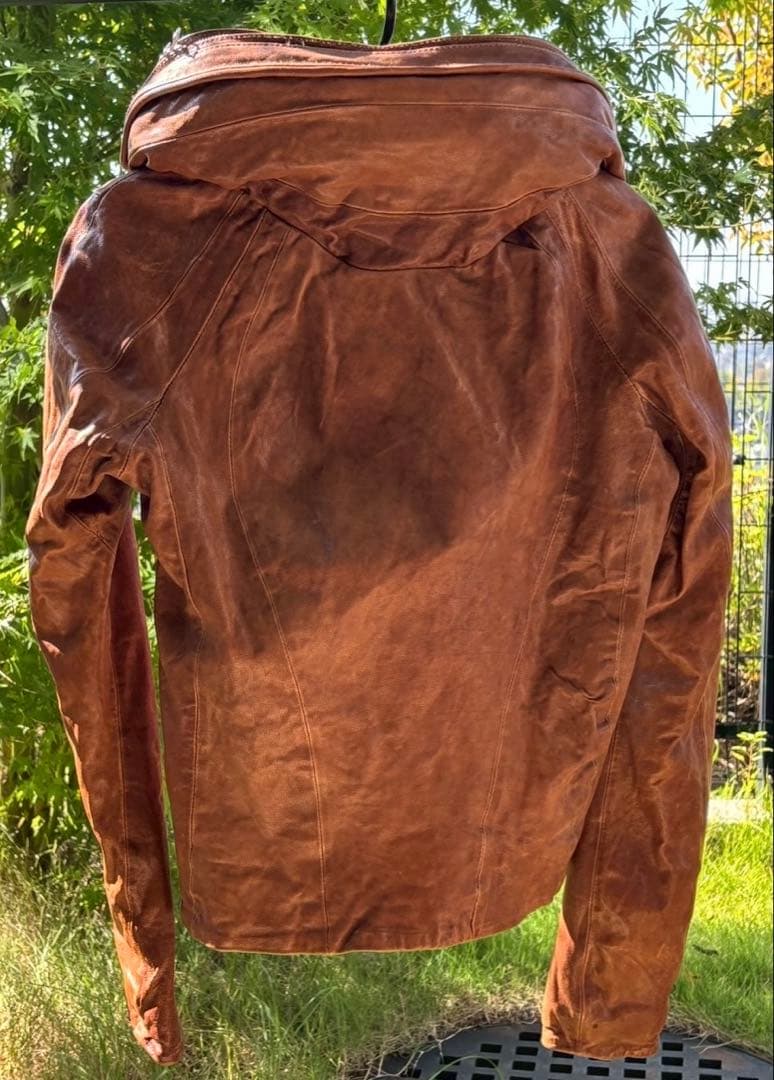 goa ゴア ビックフードジャケット レザー goa（ゴア）の「ｺﾞｰﾄﾚｻﾞｰﾋﾞｯｸﾌｰﾄﾞｼﾞｬｹｯﾄ（ライダースジャケット）」 - WEAR