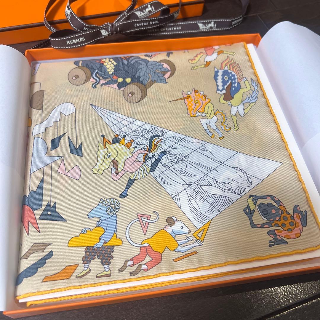 エルメス　スカーフ　カレ 90 《アカデミア・イピカ》　富士山　新品未使用