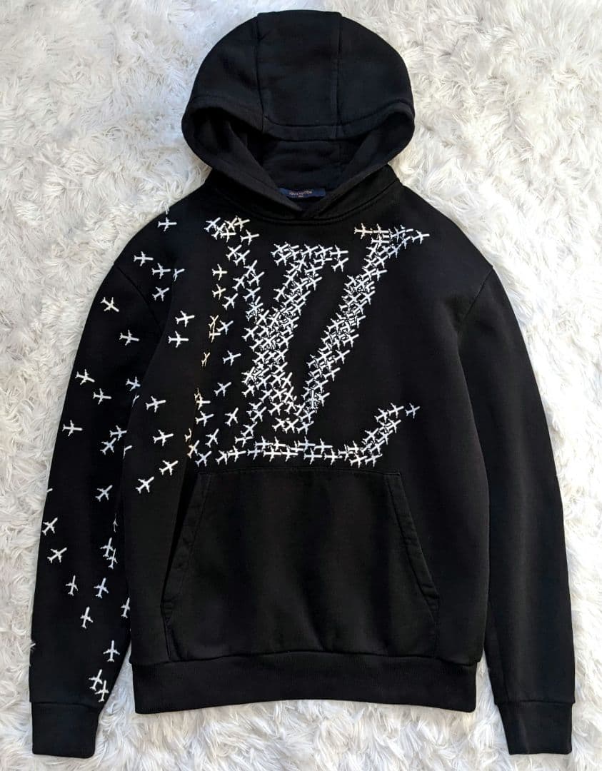 美品】LOUIS VUITTON ルイヴィトン スウェットパーカー黒 飛行機