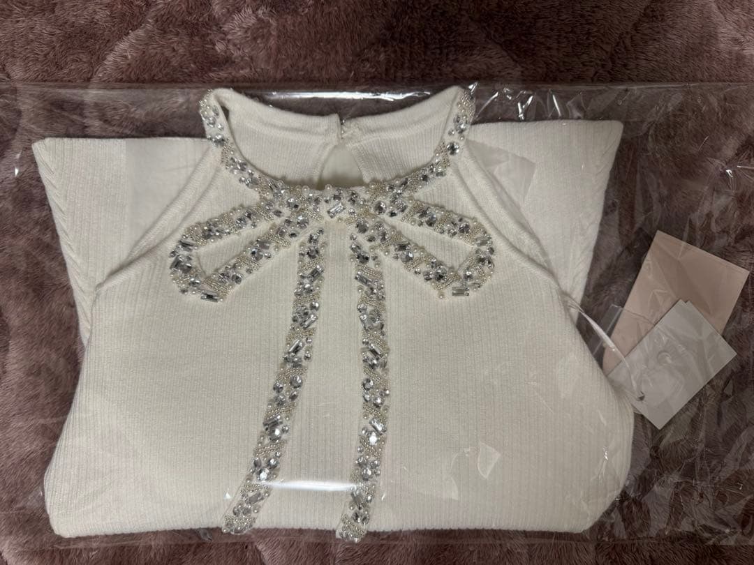 完売品】 ダーリッチ リボンビジューアメスリニットトップス