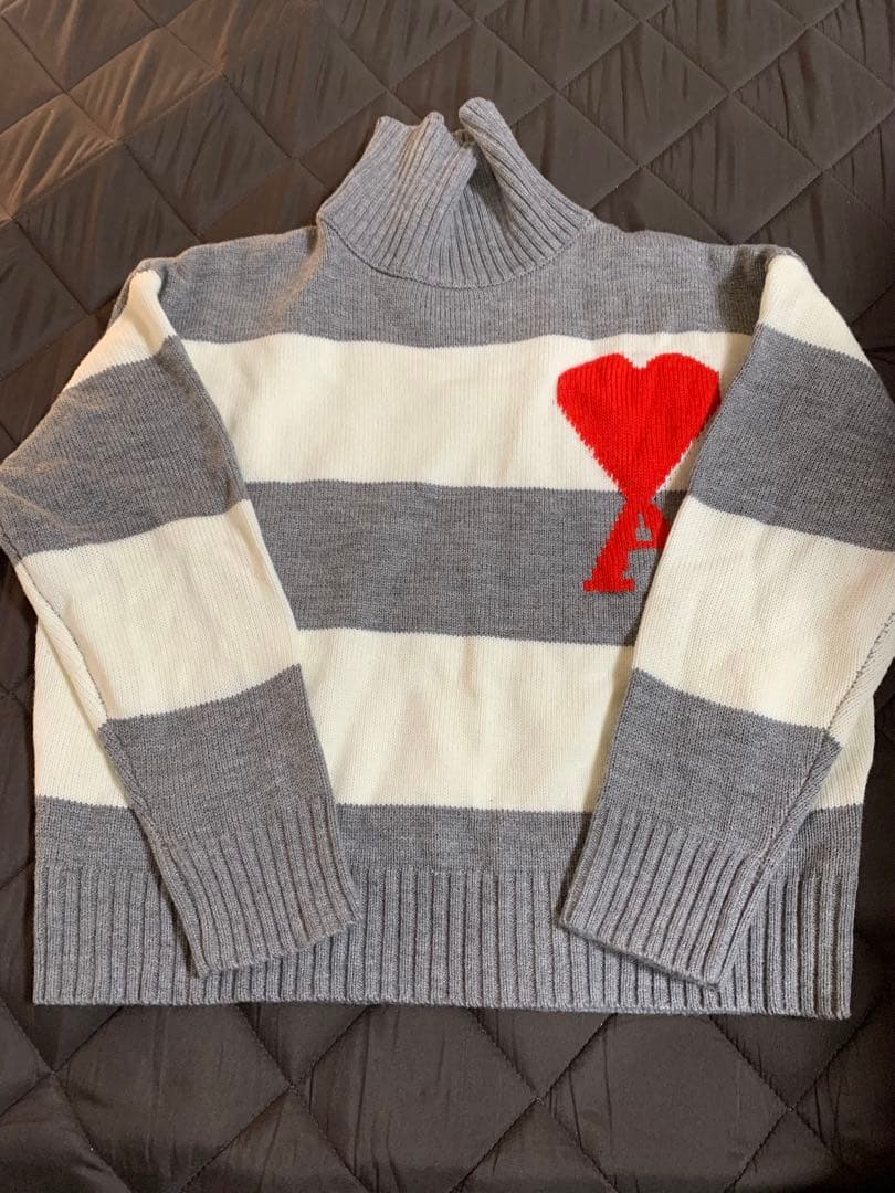 AMI PARIS アミパリス ハート刺繍タートルネックニット AMI Alexandre Mattiussi ami paris アミパリス セーター BFUKS402 018