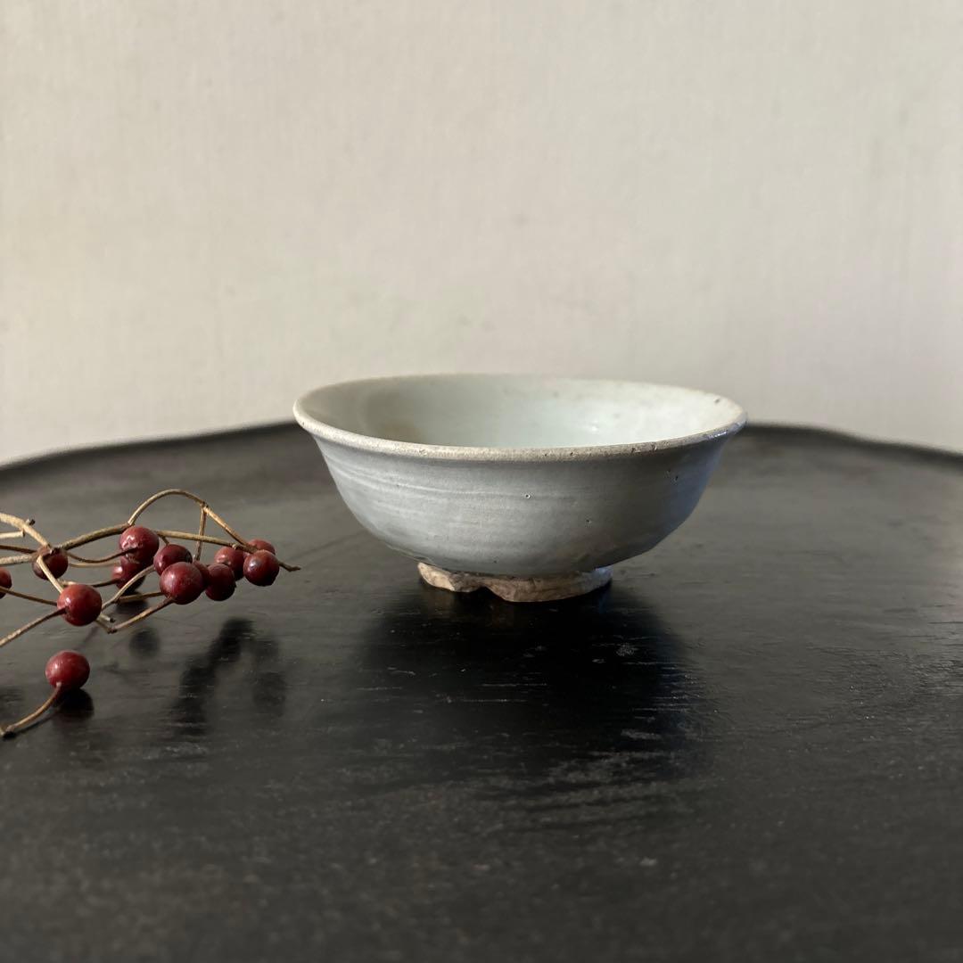 李朝盃 堅手 小鉢 白磁 酒器 小服茶碗 韓国アンティーク 古道具 民芸