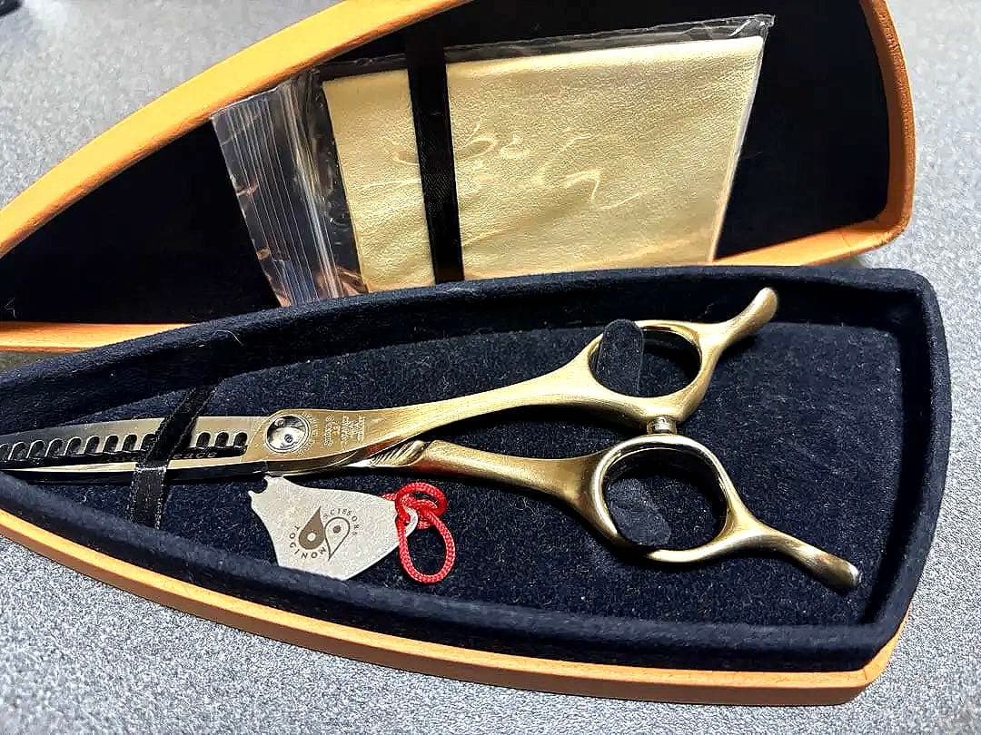 トギノン クイーンシグマ 5.8インチ セニング 中古 刻印あり 切れ味良好 トギノン クイーンシグマ 5.8インチ セニング 中古 刻印あり 切れ味