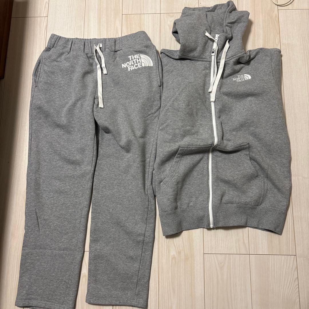 THE NORTH FACE グレー パーカーとパンツセット ザ・ノース・フェイス THE NORTH FACE ザ ノースフェイス セットアップ