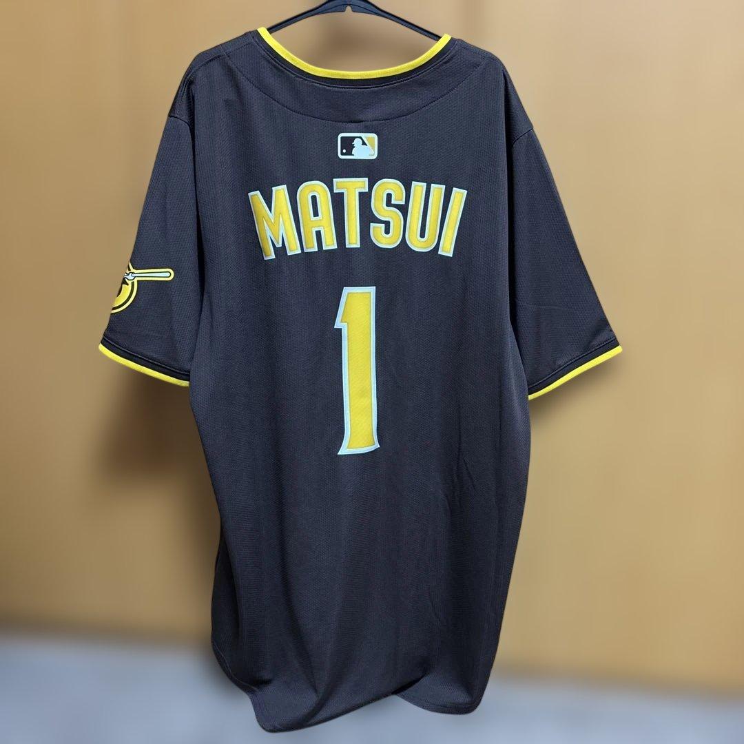 新品[パドレス ] 定価28000円松井裕樹レプリカタグ付き ユニフォーム L