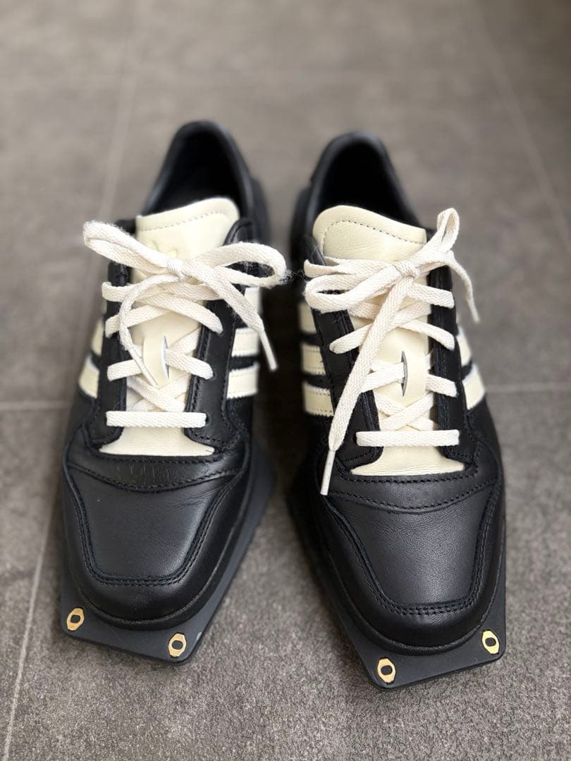 adidas FORUM SQ W 22.5cm US5.5 希少サイズ