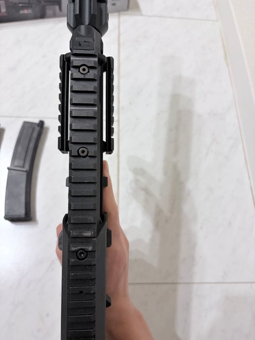 ガス MP7A1 マガジン2本 サプレッサー - メルカリ