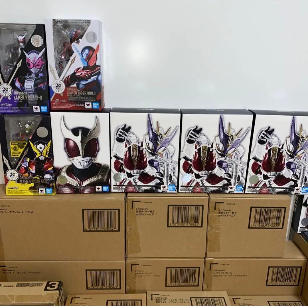 ①【楽一番（タケシタトモヒサ様）】s.h.figuarts 53個 まとめ