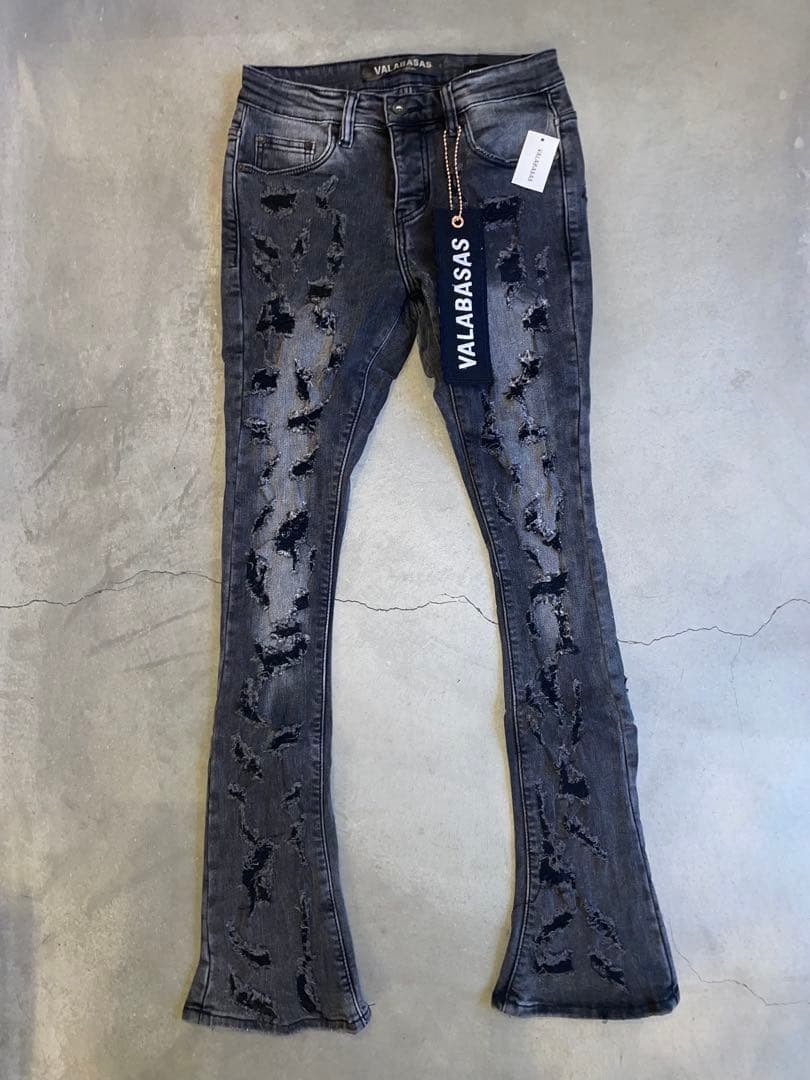VALABASAS バラバサス ダメージフレアデニム 30 新品未使用 - メルカリ