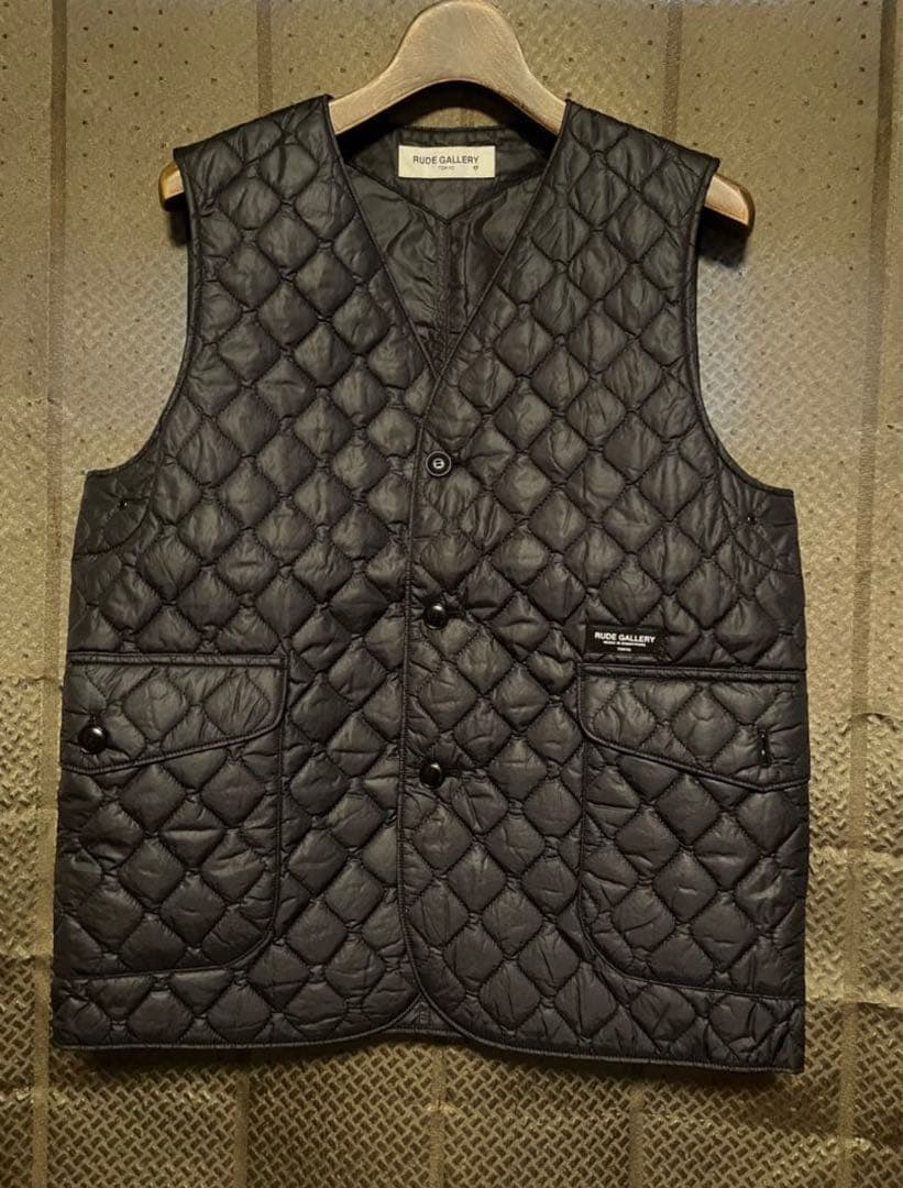 ルードギャラリー　インナー　キルティングベスト mizuiro ind 2WAYプリントキルティングベスト｜ MARcourt ONLINE STORE
