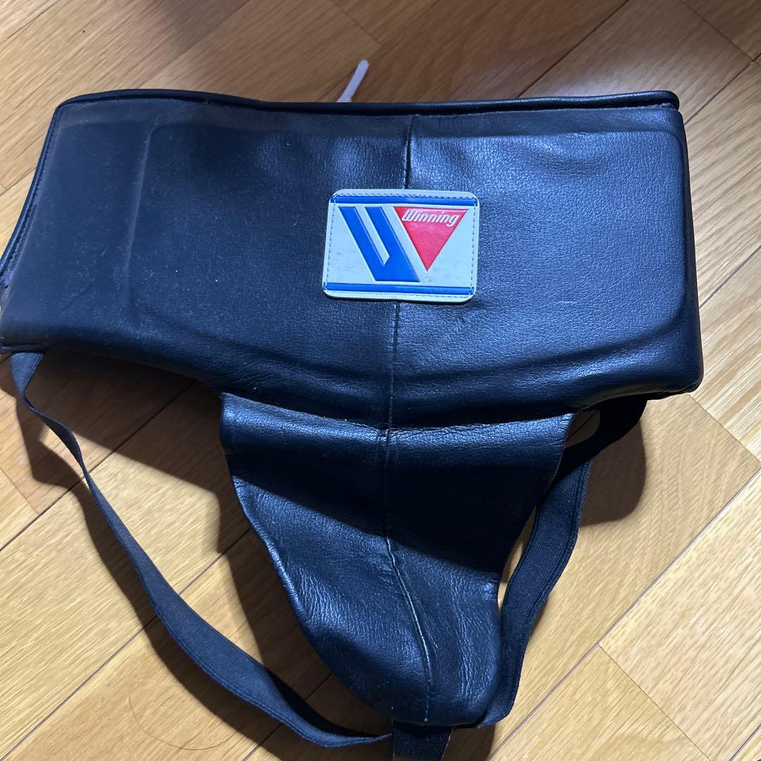 美品Winning ボクシングファールカップ黒 Winning ボクシング ファールカップ 黒Winning ファールカップ M
