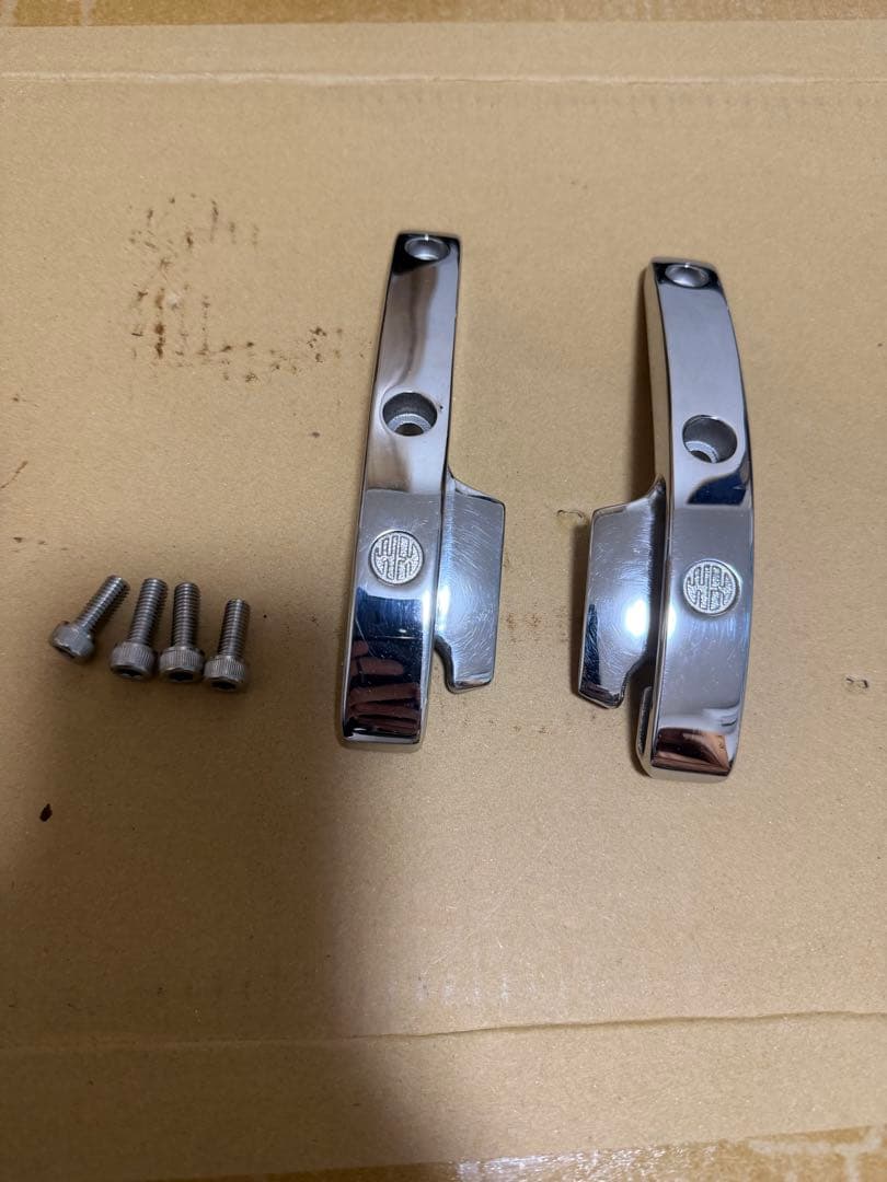 コペン l880kクモイモータース製シートベルトガイド L880K]クモイモータース シートベルトガイド取付け（ダイハツ コペン