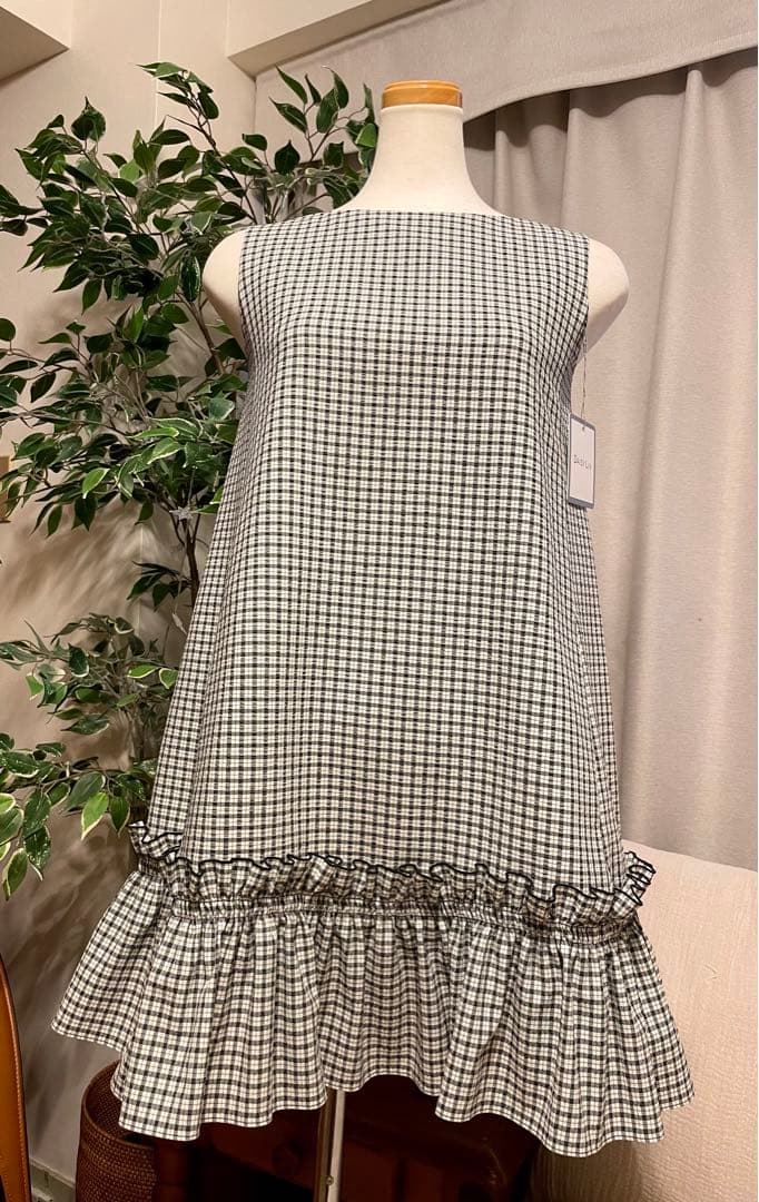 新品未使用　デイジーリン　38 チュニック　ブラック　ホワイト　チェック　ワンピ チェック柄イレヘムチュニックワンピース｜INGNI(イング) 公式通販