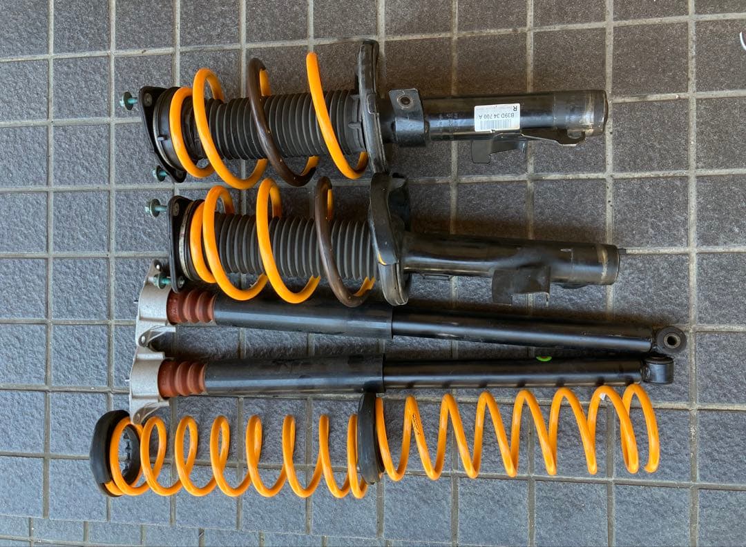 最終値下BL3FWマツダスピードアクセラ純正ストラット＋ZOOMダウンサスSET RSR RS-Rダウンサス/マツダスピードアクセラ(PK3P/BL3FW)ダウンサス