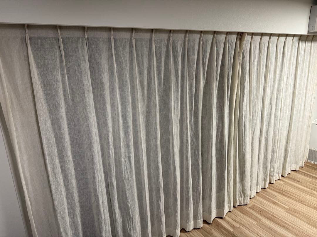 ホワイトレースカーテン プリーツデザイン 川島セルコン 透け感のある