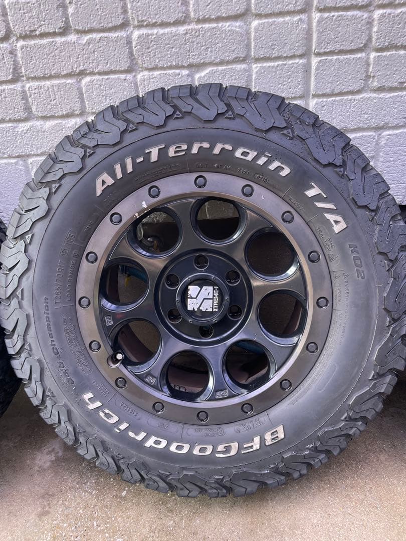 エクストリームJ XJ03 BFGoodrich AT 265/70R17 - メルカリ