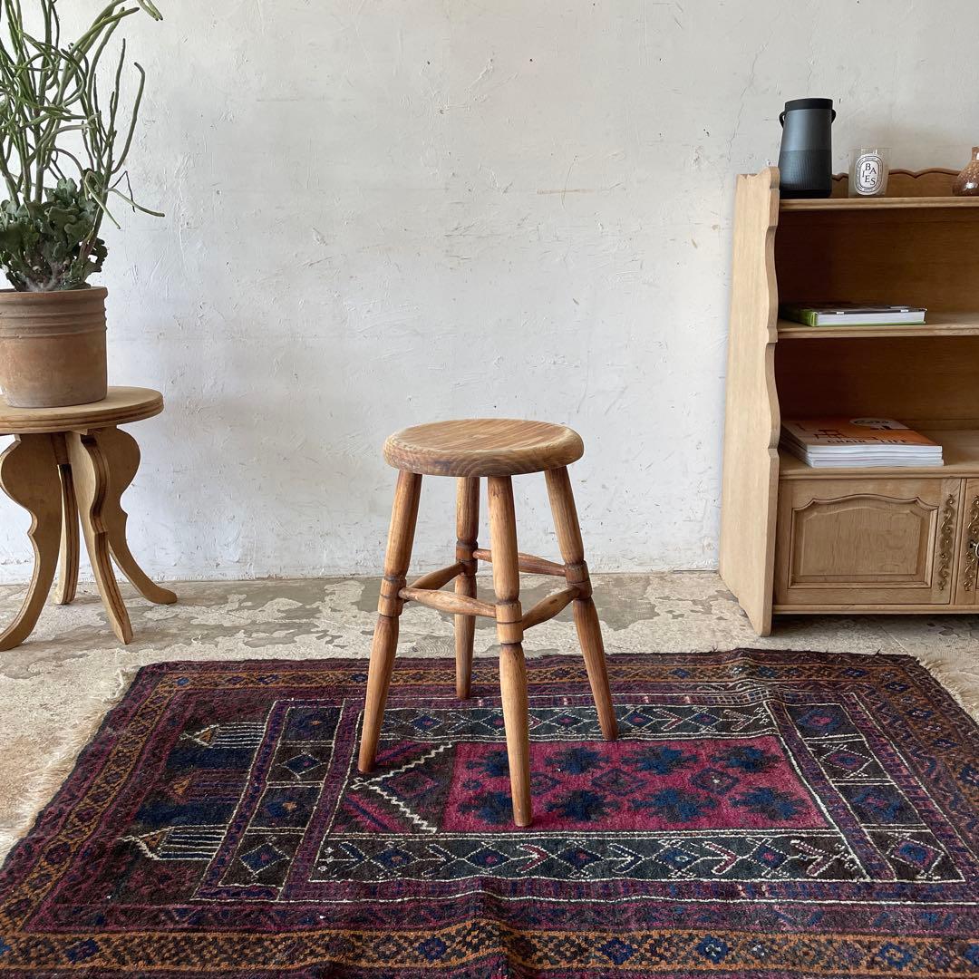 ヴィンテージ 　スツール　サイドテーブル ベッドサイドテーブル　　剥離 サイドテーブルにもなるスツール 国産杉の無垢材 ”Kid D” | iichi 日々