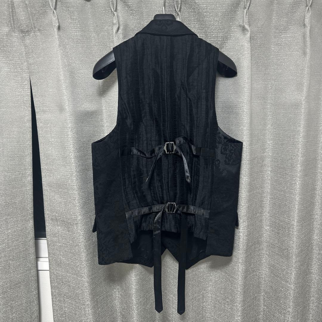 HYDE着 PEAKED LAPEL JACQUARD VEST