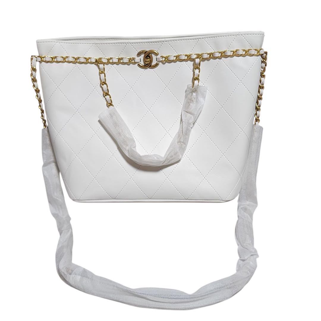 C*O様 CHANEL トートバッグ キルティング ゴールドチェーン ノベルティ