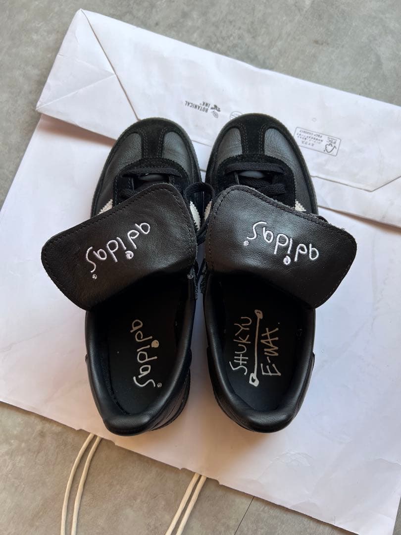 adidas SPEZIAL shukyu スニーカーブラック 楽天市場】adidas(アディダス) サイズ:27.5cm ×SHUKYU ×E-WAX HANDBALL