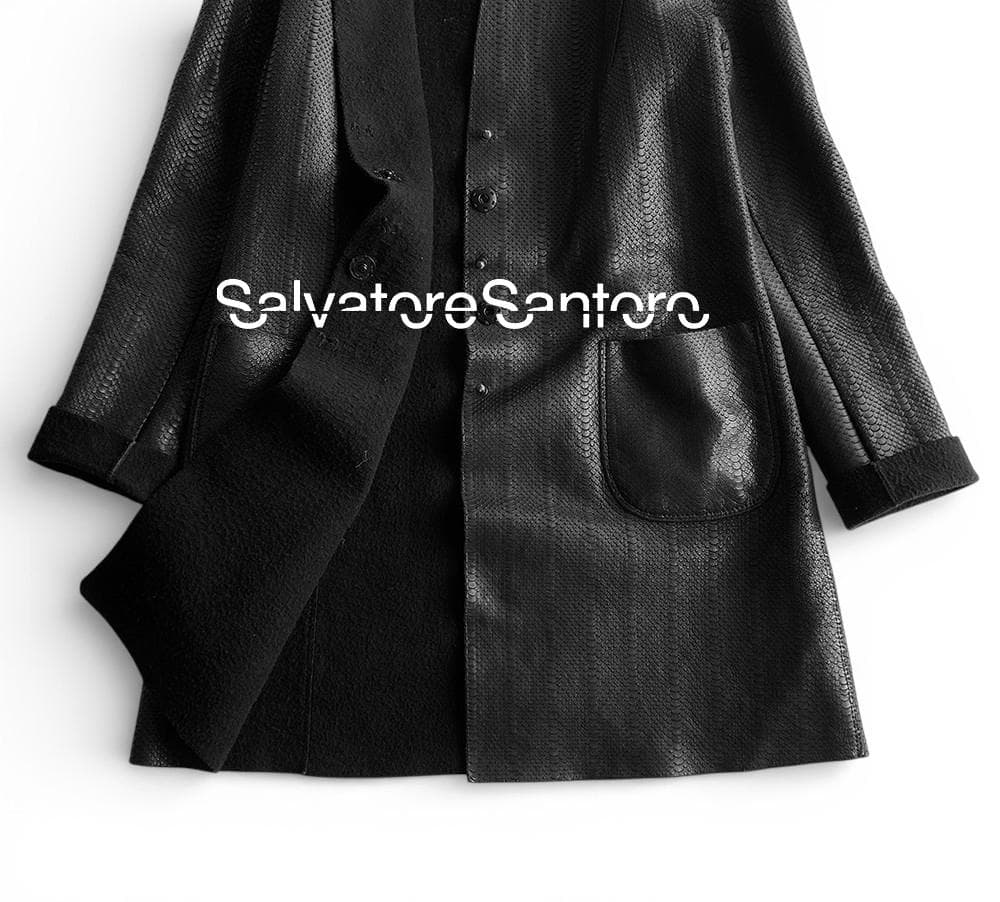 美品サルヴァトーレ・サントロ 比翼ラムレザーパイソン型押し裏ウール