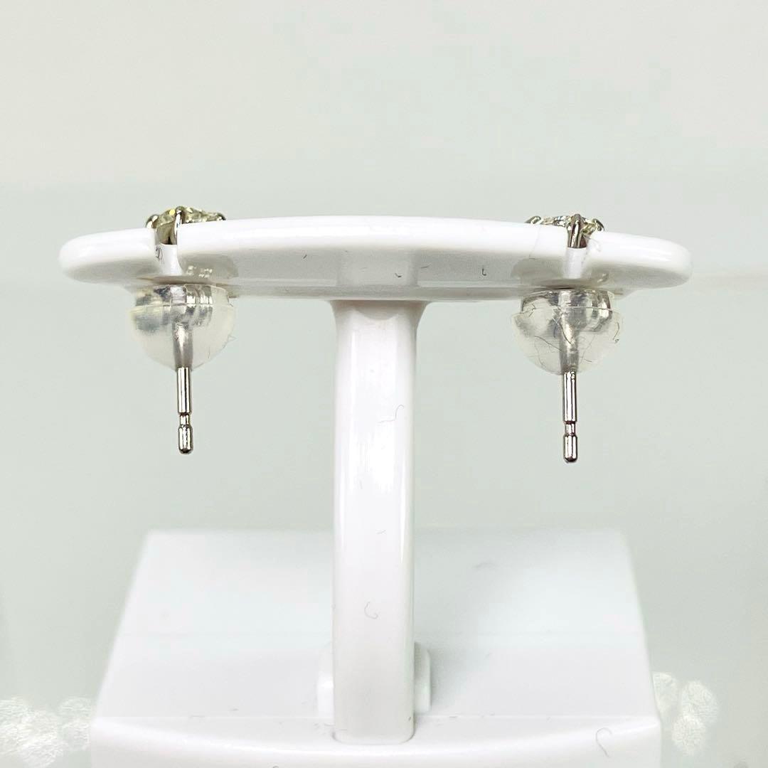 Pt900 トライアングルカット 天然ダイヤモンド ピアス D: 0.410ct